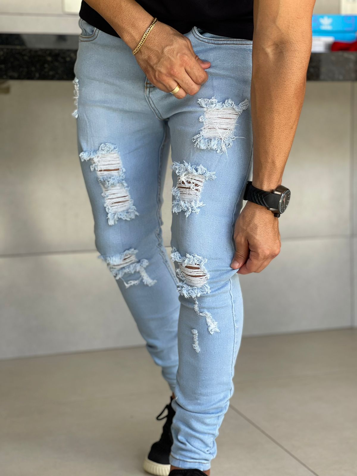 Calça Jeans Masculina Skinny Destroyed