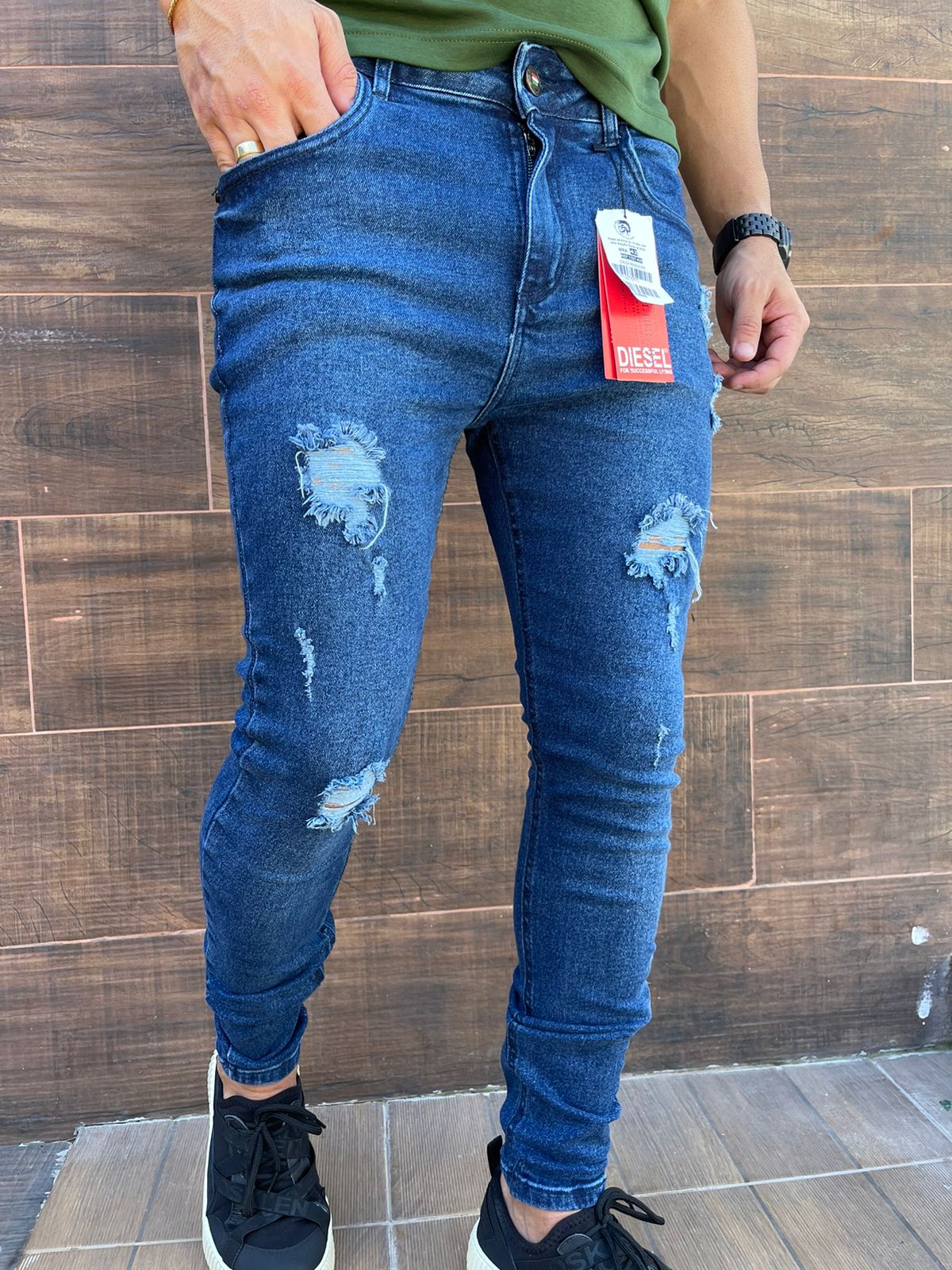 Calça Jeans Masculina Skinny Destroyed